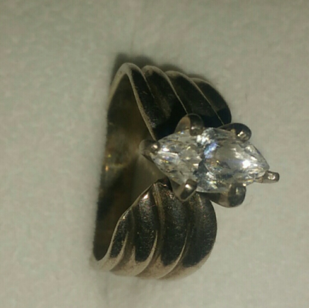 Vintage Solitaire Ring. - Picture 5 of 8
